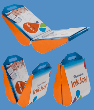 magnetic closure in retail package